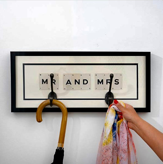 Vintage Card Coat Hook ‘Mr & Mrs’