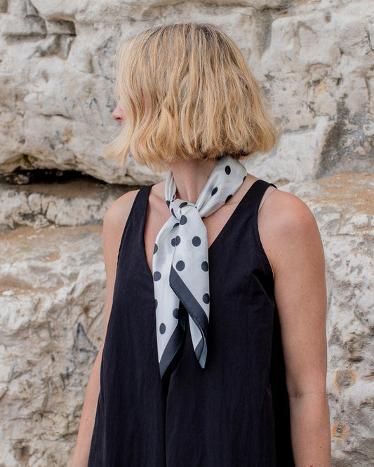 Kelly Spot Scarf - Black/Cream